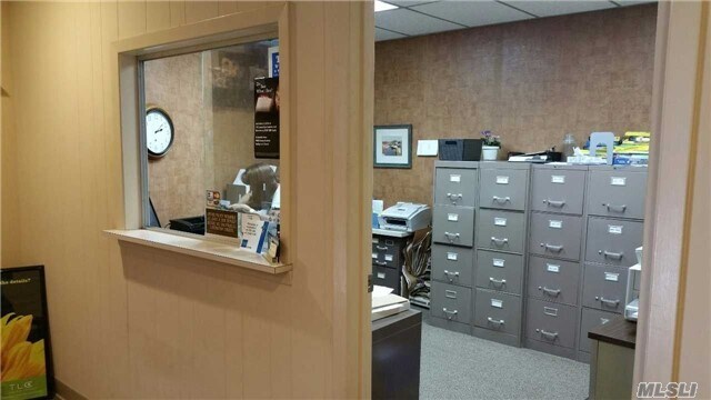 Foto del edificio - 164 N Wellwood Ave