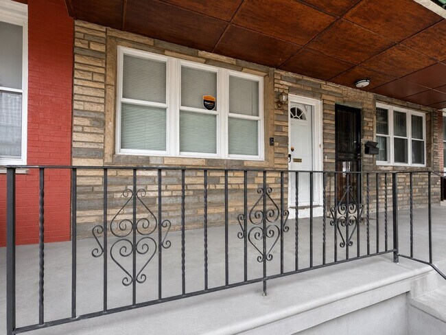 Foto del edificio - Move-In Ready 3BR/1BA in Elmwood — Housing Choice Vouchers Welcome