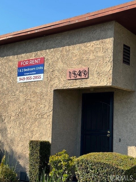 Foto del edificio - 1543 W 105th St