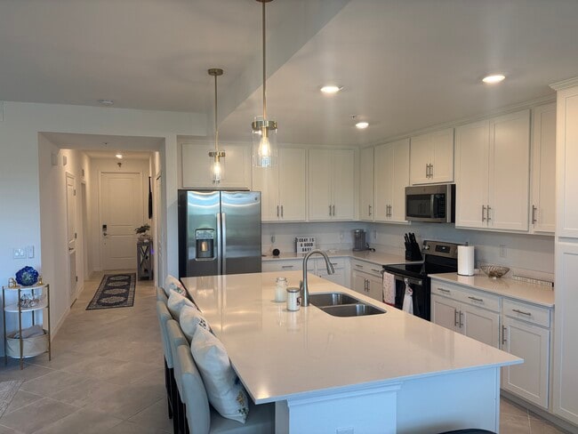 Foto del edificio - 14151 Heritage Landing Blvd