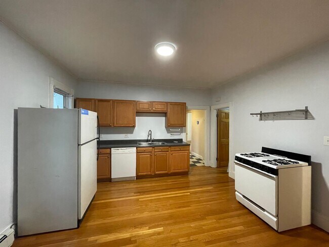 Foto del edificio - 578 Main St