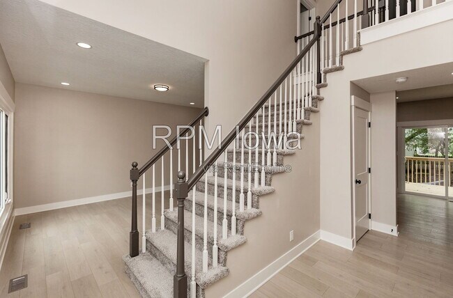 Foto del edificio - 14440 Briarwood Ln