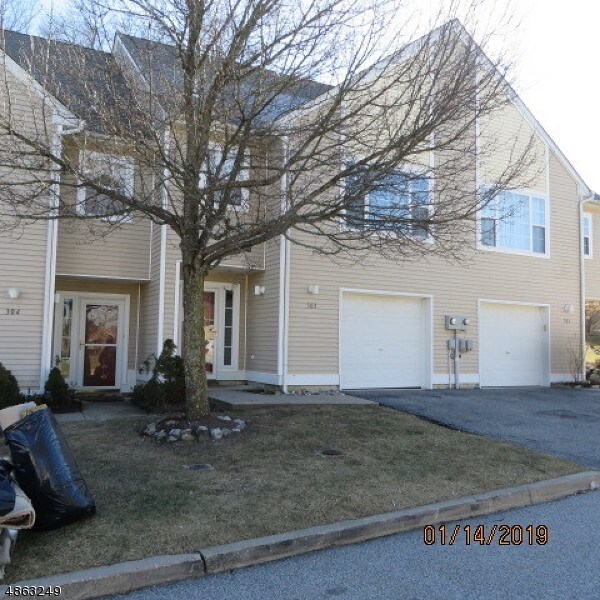 Foto principal - 305 Falcon Ridge Way S
