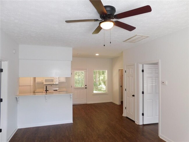 Building Photo - 70 Etowah Rdg
