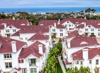 Building Photo - 820 Harbor Cliff Way