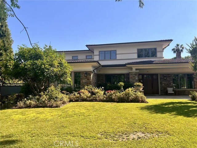 Building Photo - 926 Encanto Dr