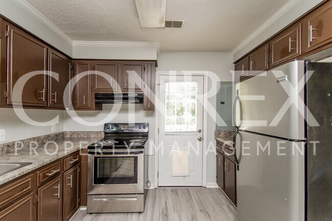 Foto del edificio - 3 Bedroom Home in Irmo
