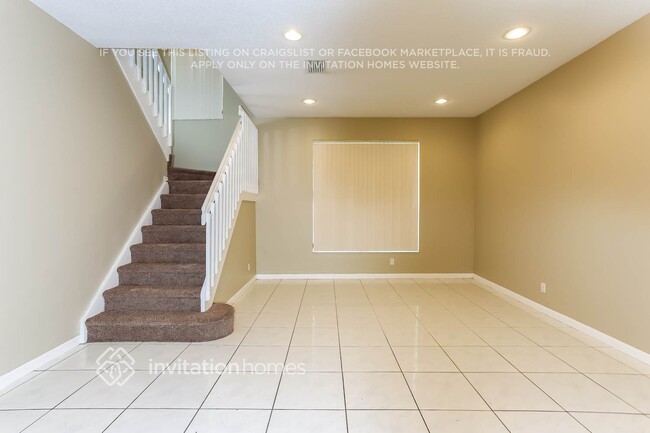 Building Photo - 3148 SW 177th Ave