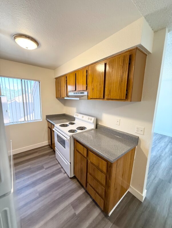 Foto del edificio - 1750 Karen Ave