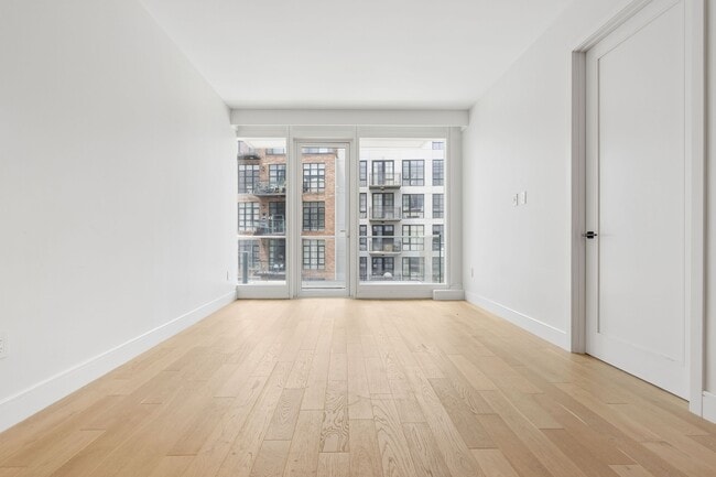 Foto del edificio - 37-34 33rd St