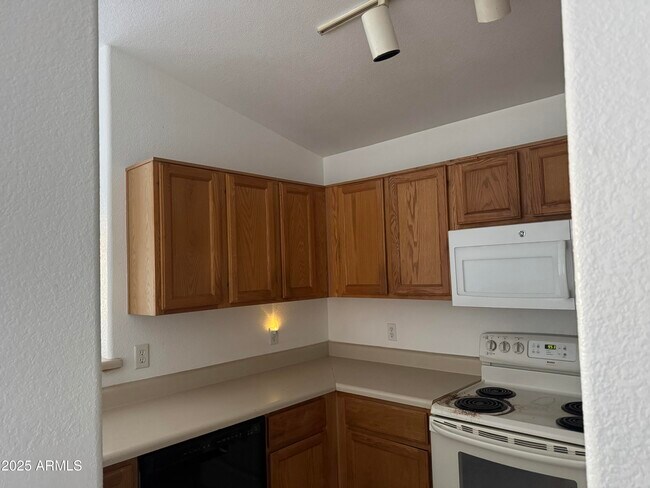 Foto del edificio - 726 S Nebraska St