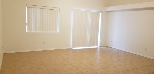 Foto del edificio - 4867 Santa Evinita Rd