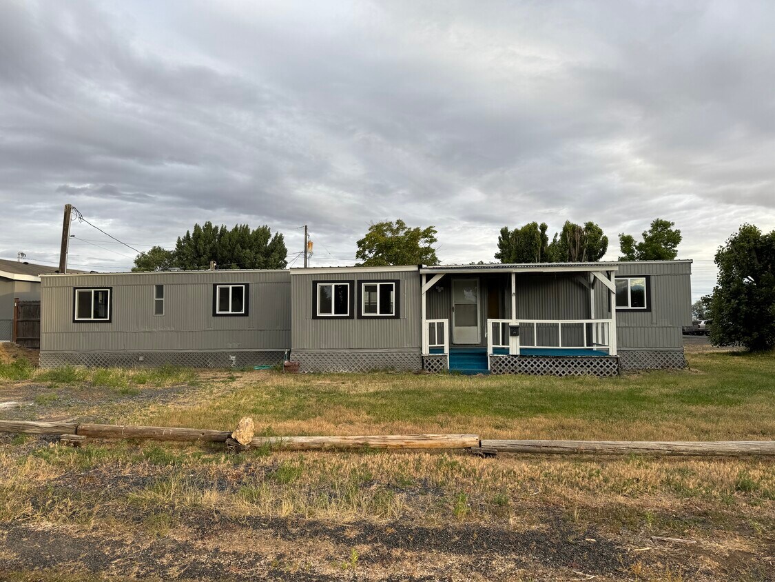 Foto principal - 410 S 2nd St