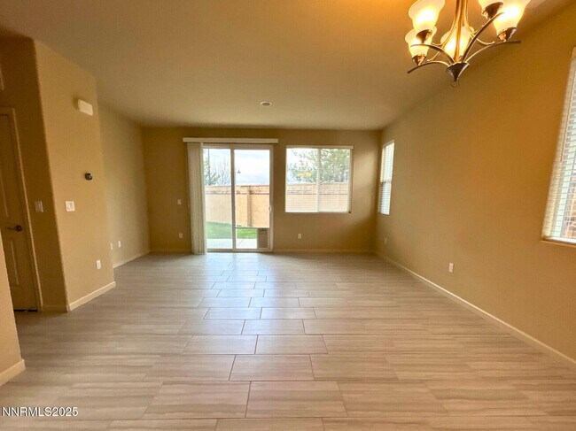 Foto del edificio - 6321 Peppergrass Drive