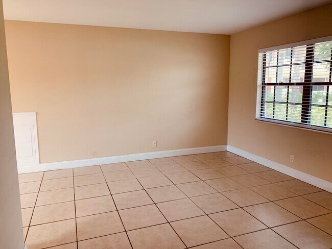 Foto del edificio - 4479 Oak Terrace Dr