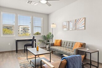 Building Photo - 7200 N 91st Ave