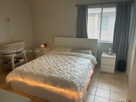 Foto del edificio - 2671 Riverside Dr