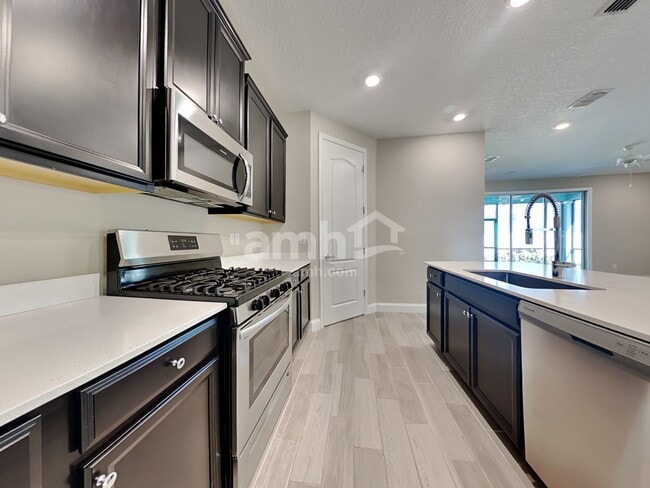 Foto del edificio - 64 Cobalt Ln