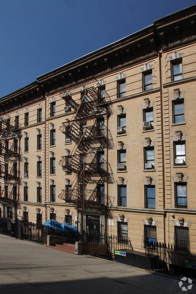 Building Photo - 149-151 Edgecombe Ave