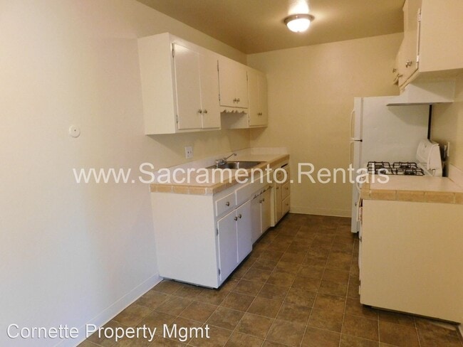 Building Photo - 4548 Ashcroft Ave