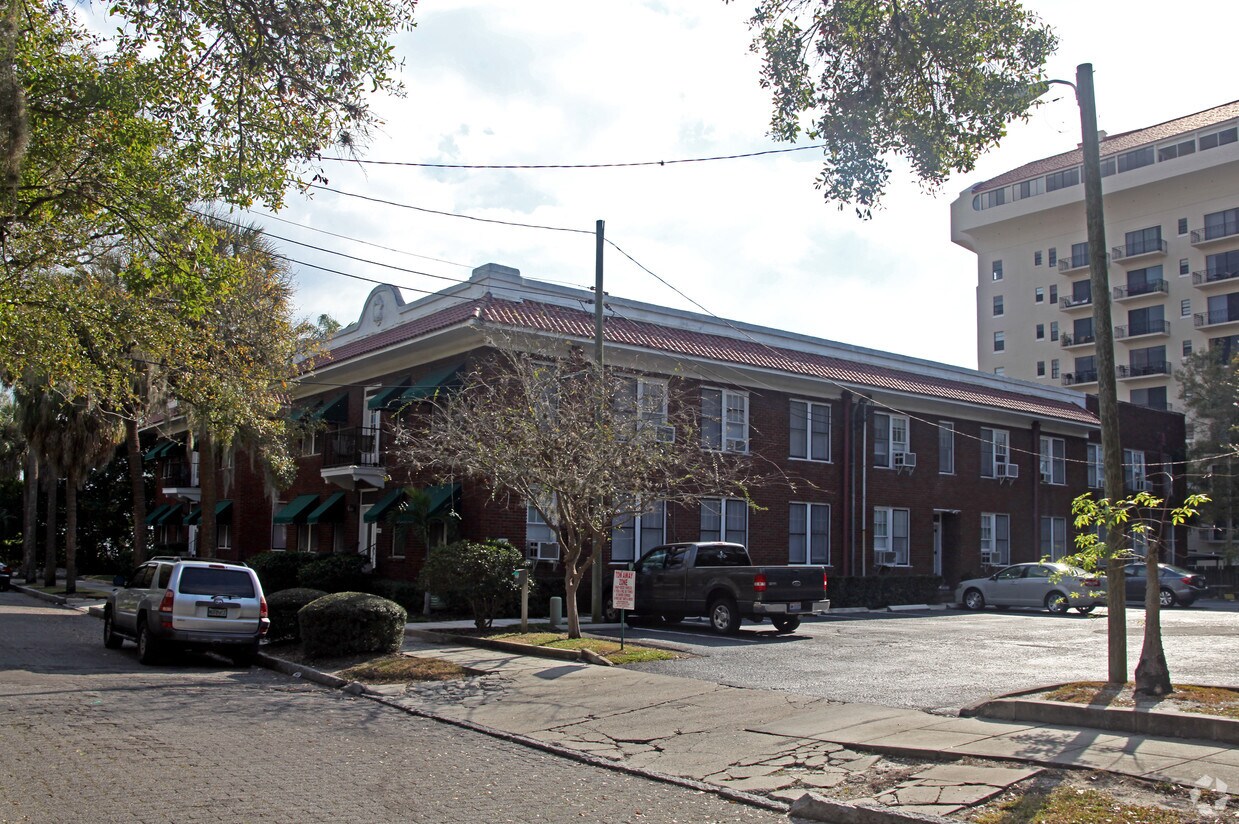 De Soto Apartments Apartments in Tampa, FL