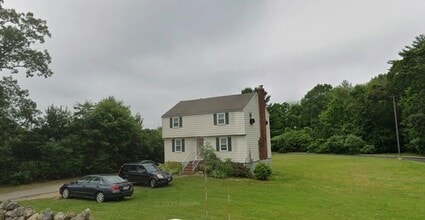 Building Photo - 383 Bay Rd