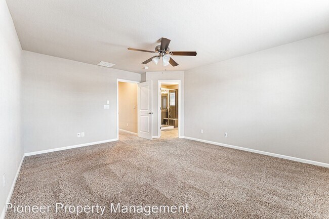 Foto del edificio - 3 br, 2.5 bath House - 6242 Genoa St.