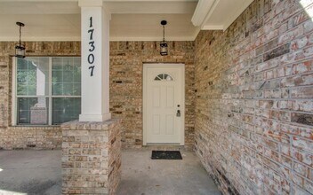Building Photo - 17307 Brookhollow Trace Ct