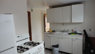 Building Photo - 2509 W Becher St
