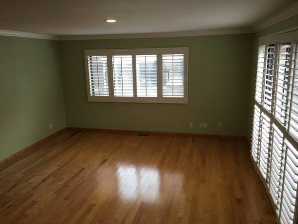 Foto del edificio - 2411 CARLMONT DR