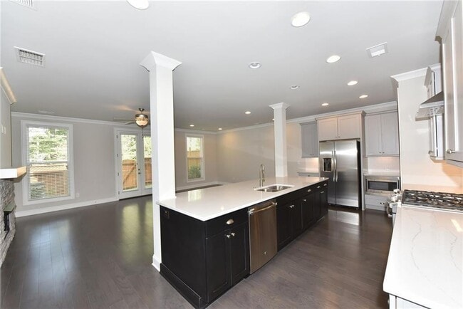 Building Photo - 5236 Cresslyn Rdg