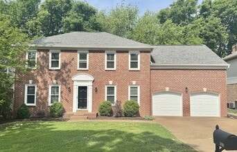 Building Photo - 1370 Buckingham Cir