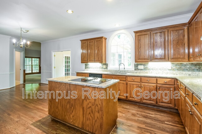 Building Photo - 330 Banyon Brook Point