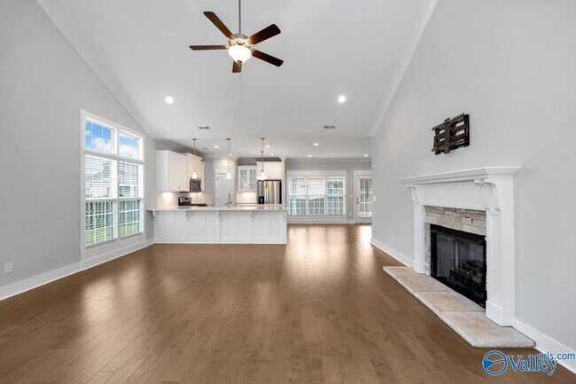 Foto del edificio - 4312 SE Willow Bend Ln