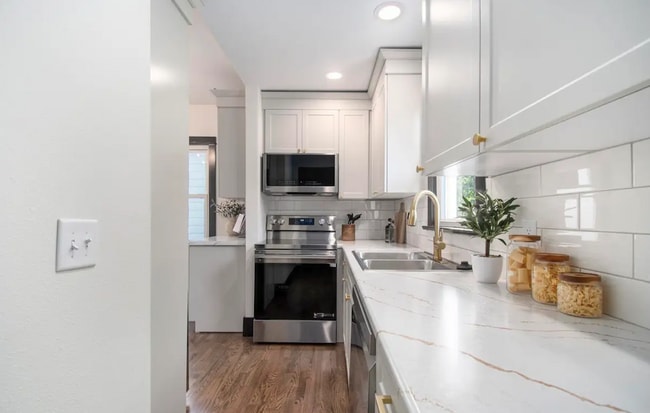 Foto del edificio - 3814 Marcy St