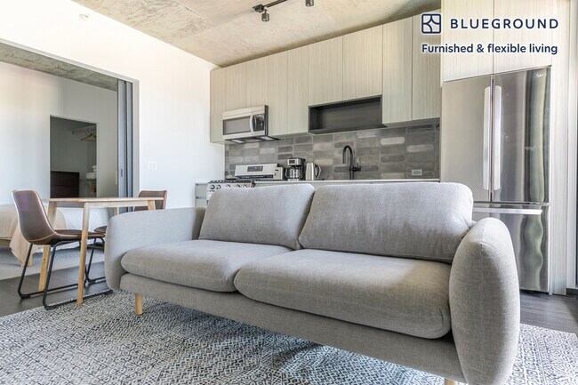 Foto del edificio - 1454 W Randolph St