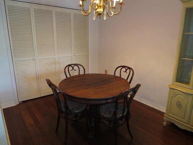 Foto del edificio - Luxury South Tampa Condo on Bayshore Blvd