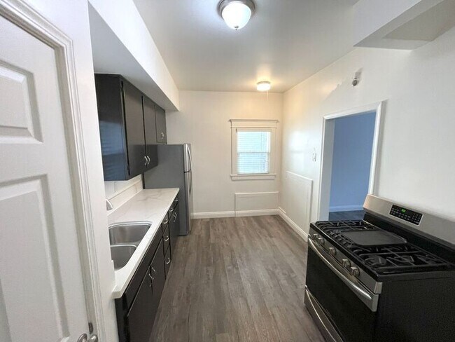 Foto del edificio - 426-430 West 22nd Street