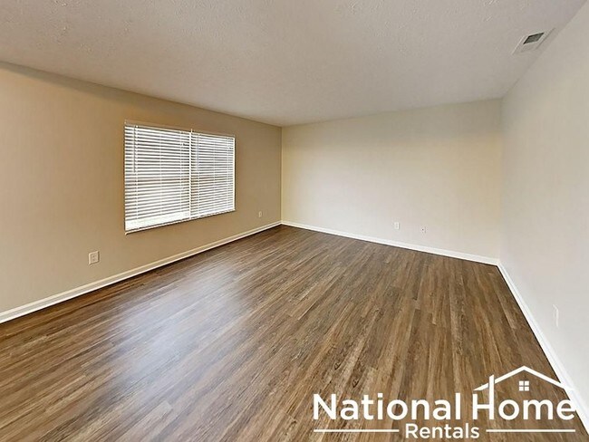 Building Photo - 10175 Corinth Way