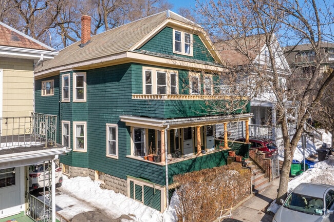 Building Photo - 45-47 Clarendon Ave