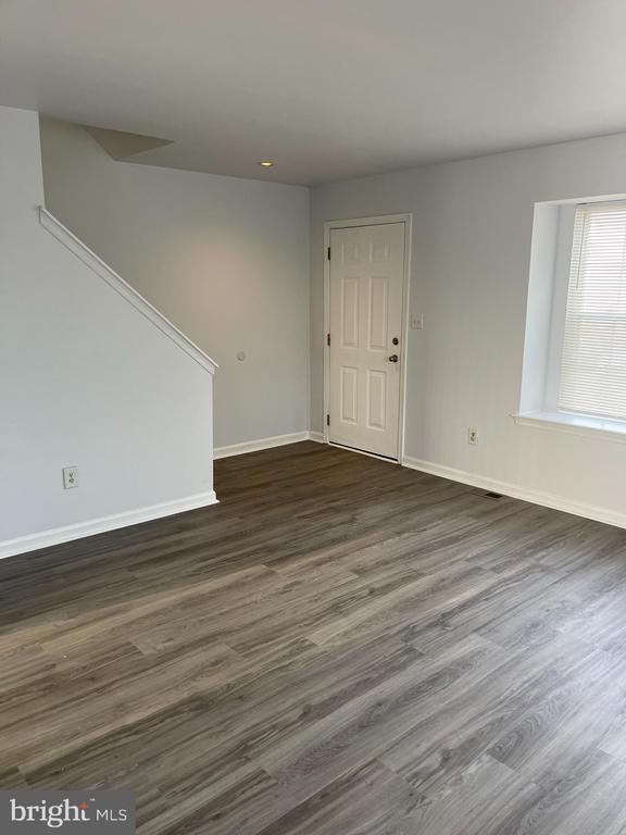 Foto del edificio - 288 Vincent Cir