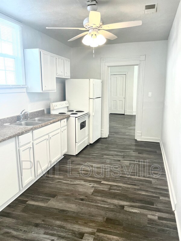 Foto del edificio - 2304 Woodland Ave