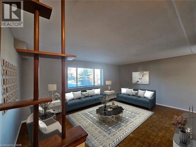 Building Photo - 2205 King St E