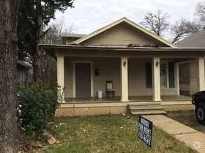 Building Photo - 2814 Hardy St