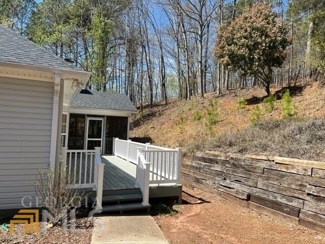 Building Photo - 3326 Banks Mountain Dr