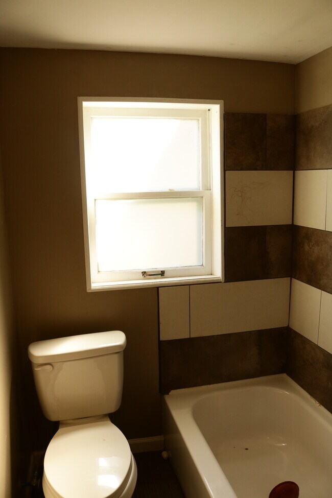 Foto del edificio - 8940 Oak St