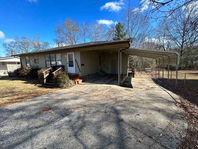 Foto del edificio - 3/2 House in Jamestown/Lindale $1,495