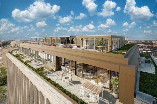 Building Photo - Aviator House