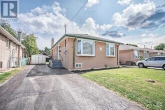 Building Photo - 14 Milford Haven Dr
