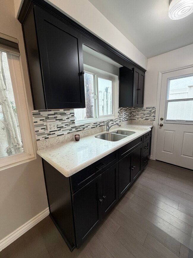 Foto del edificio - 1017 Morningside Dr